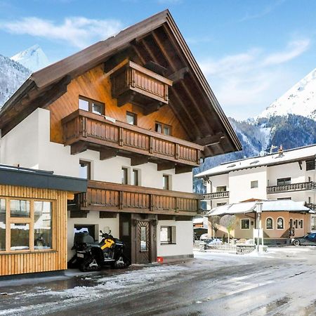 Comfortable Apartment In L Ngenfeld With Ski Storage 란켄펠트 외부 사진