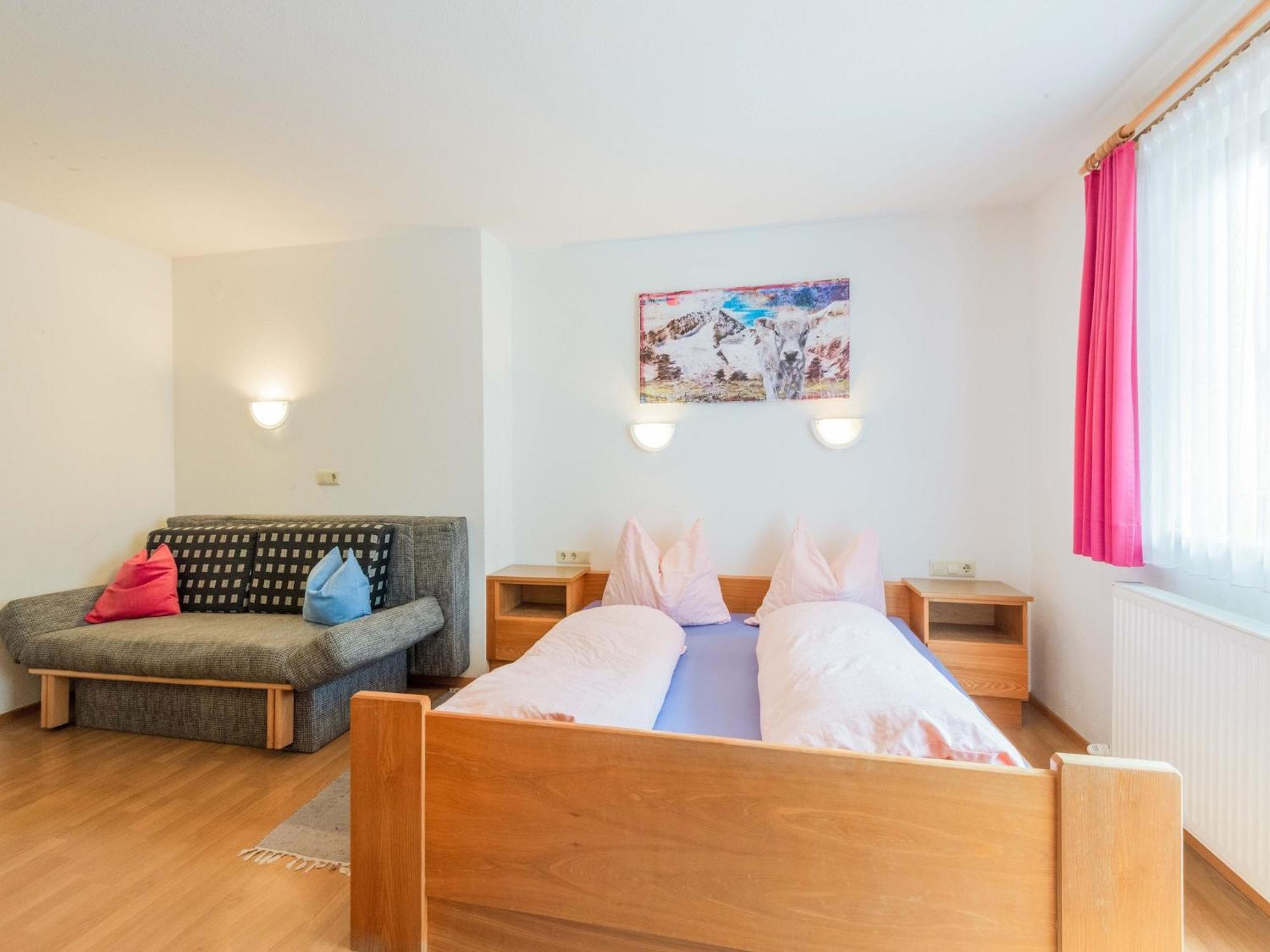 Comfortable Apartment In L Ngenfeld With Ski Storage 란켄펠트 외부 사진