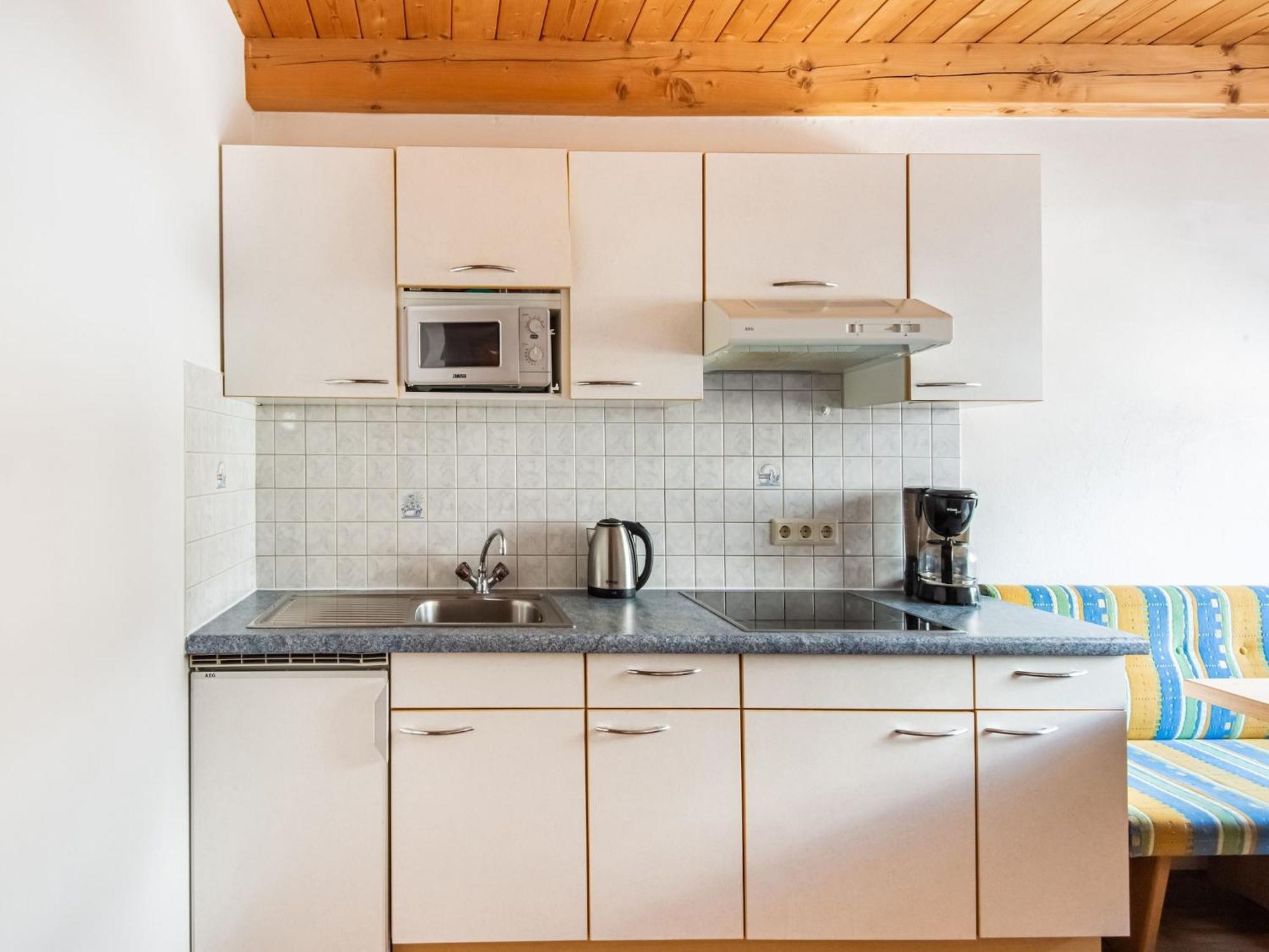 Comfortable Apartment In L Ngenfeld With Ski Storage 란켄펠트 외부 사진