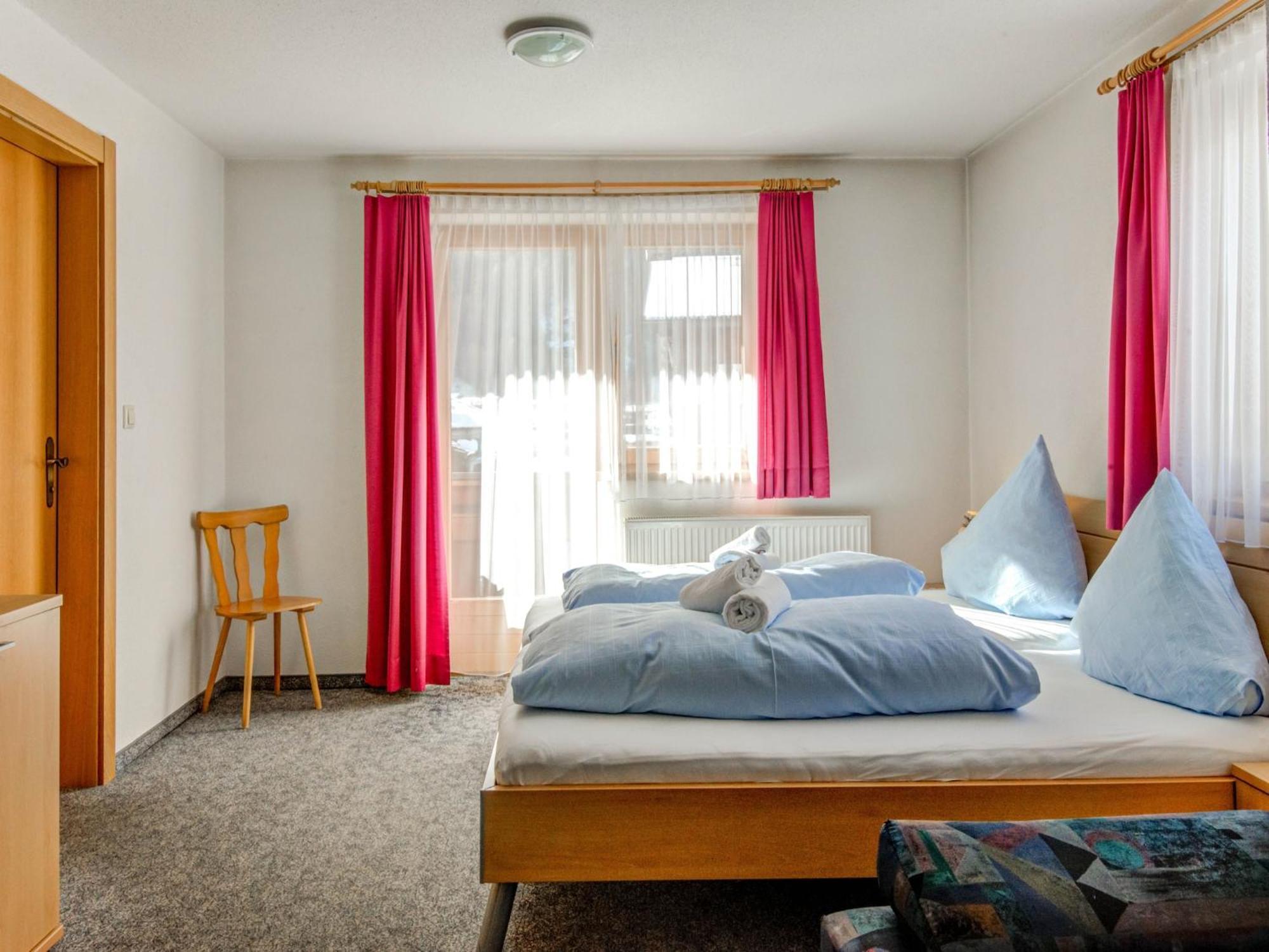 Comfortable Apartment In L Ngenfeld With Ski Storage 란켄펠트 외부 사진